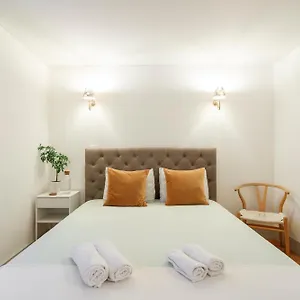  Alloggio in famiglia Double With Private Wc In Shared House In Downtown Portogallo